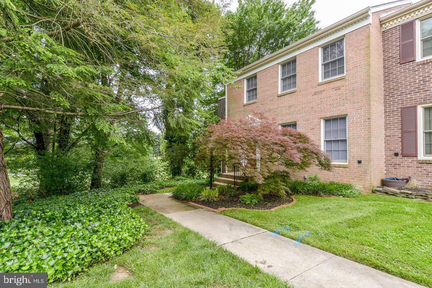 1860 Golf View Ct Property Photo 30