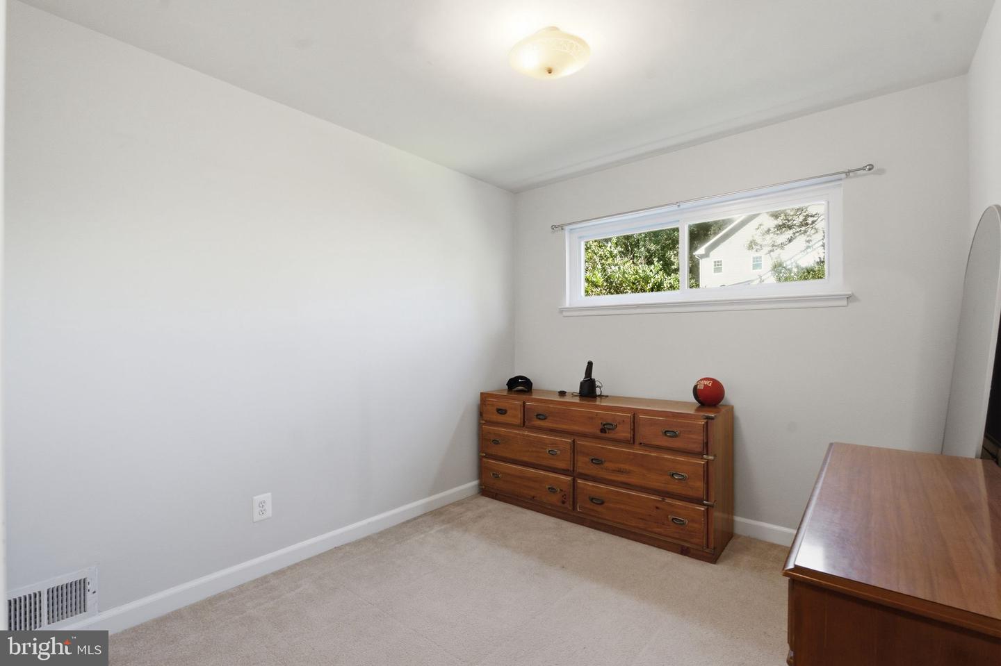 7205 Wayne Property Photo 16