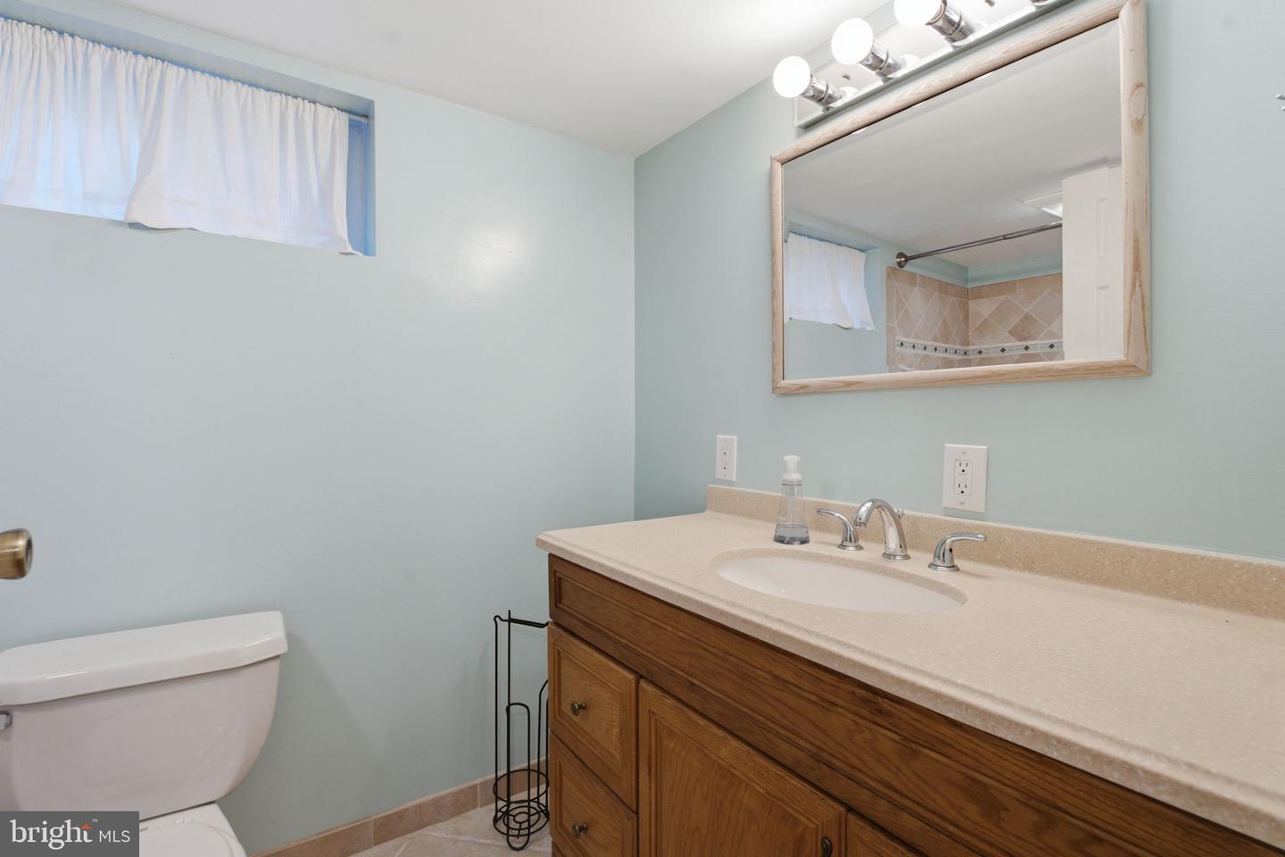 7205 Wayne Property Photo 25