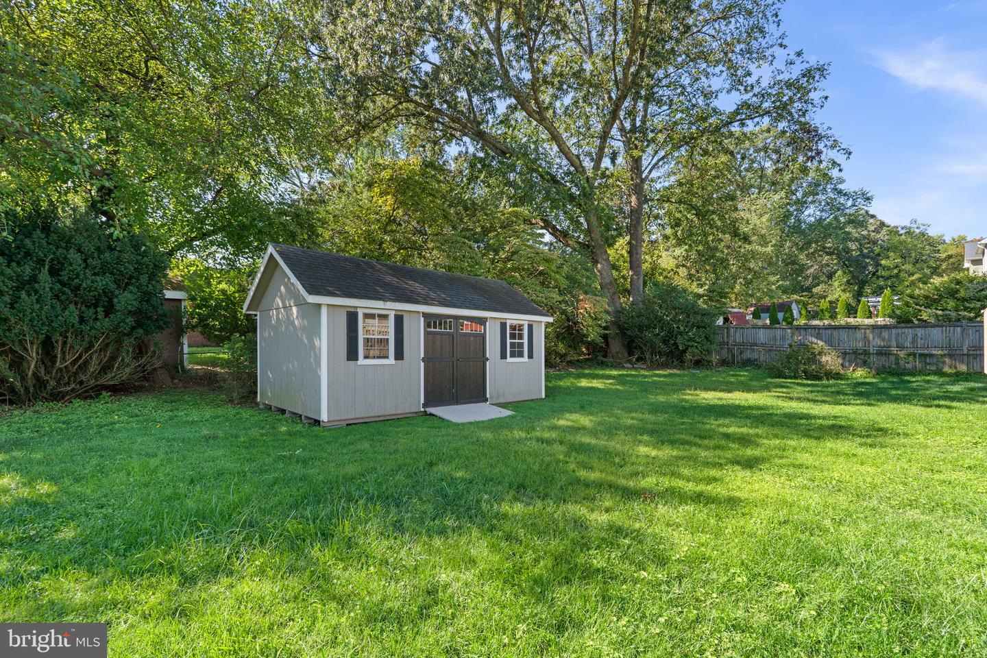 7205 Wayne Property Photo 29