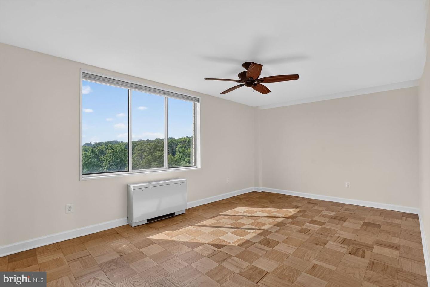 6641 E Wakefield Dr #809 Property Photo 16