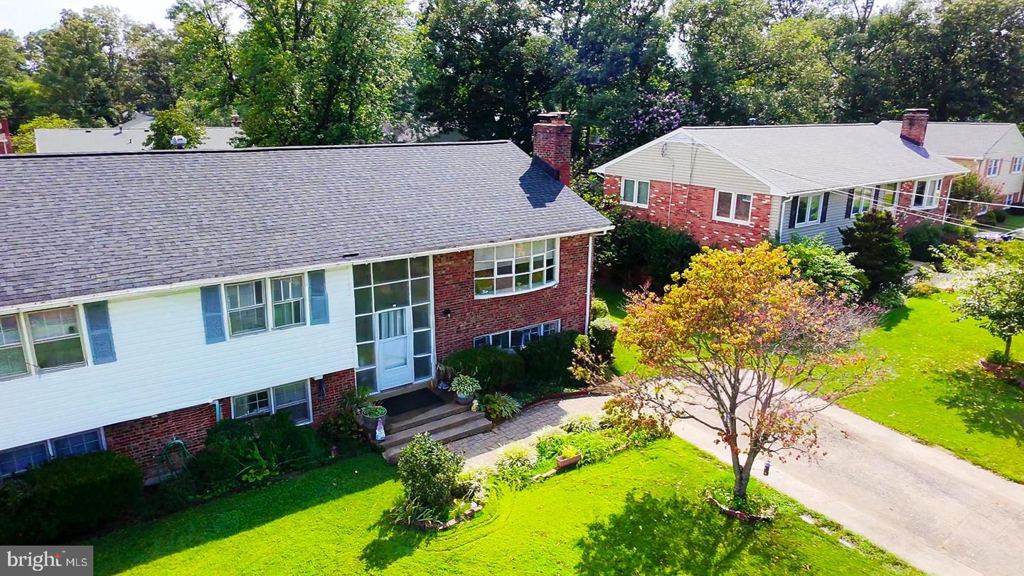 15009 Carlbern Dr Property Photo 1