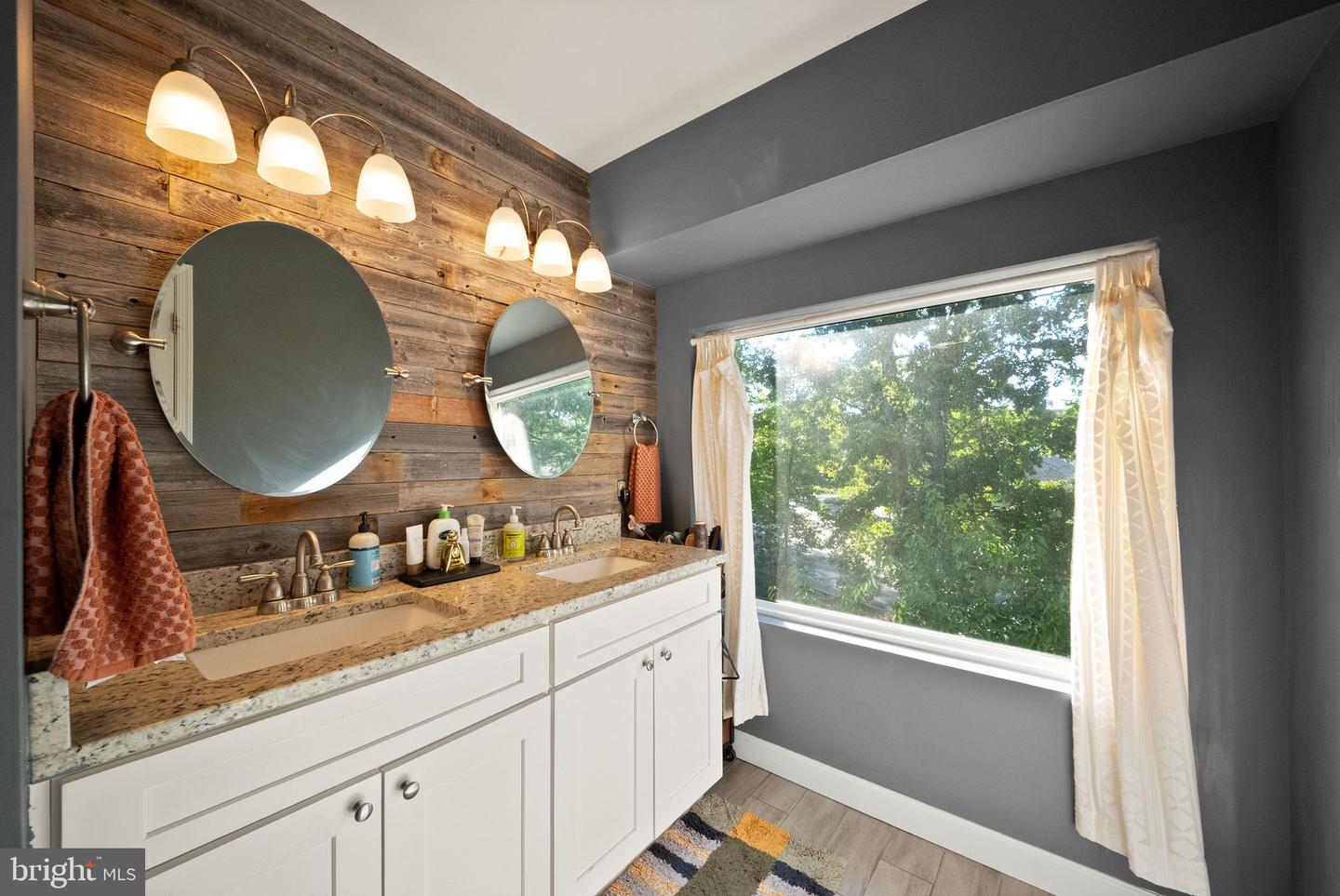 12091 Edgemere Cir Property Photo 31