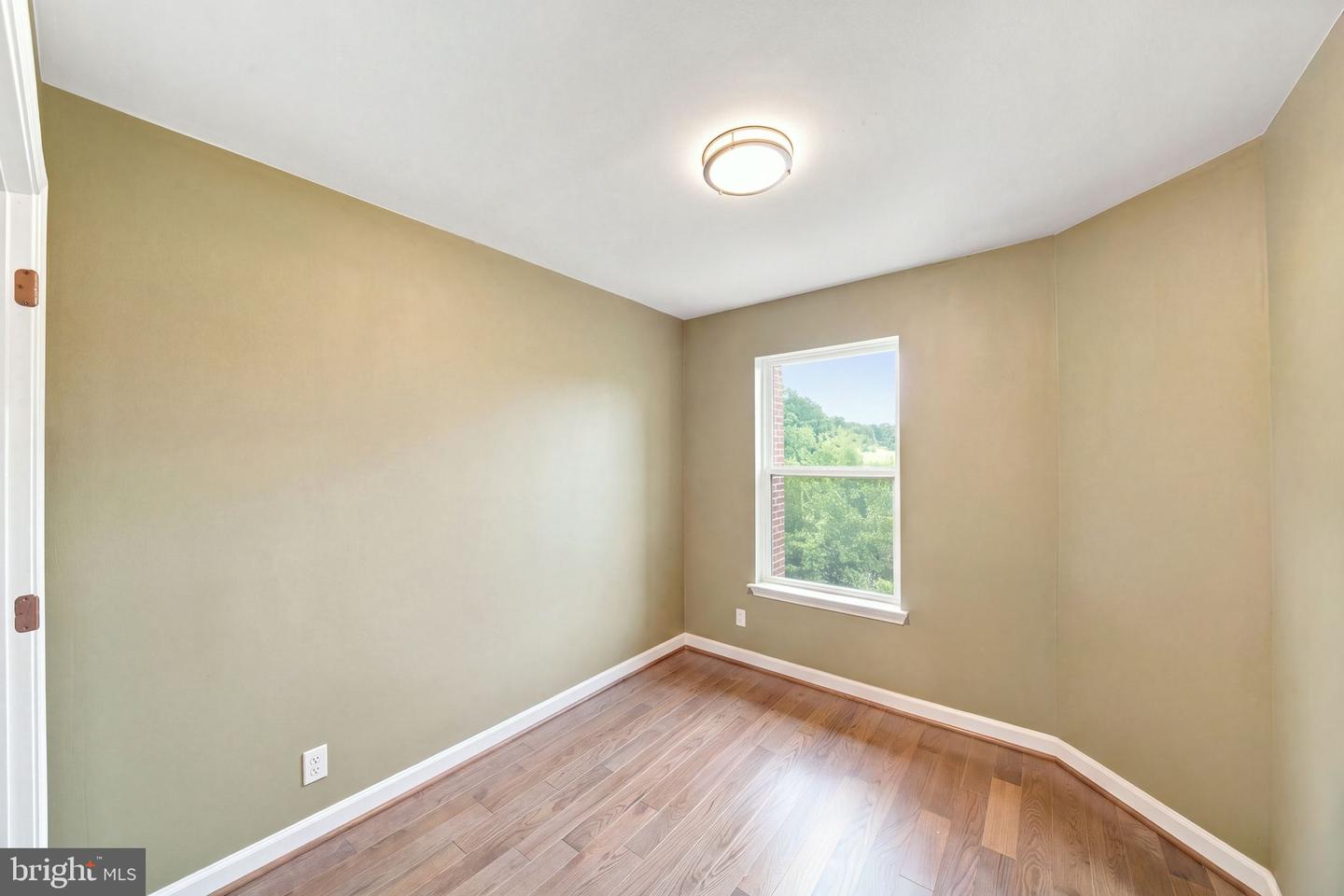12091 Edgemere Cir Property Photo 36