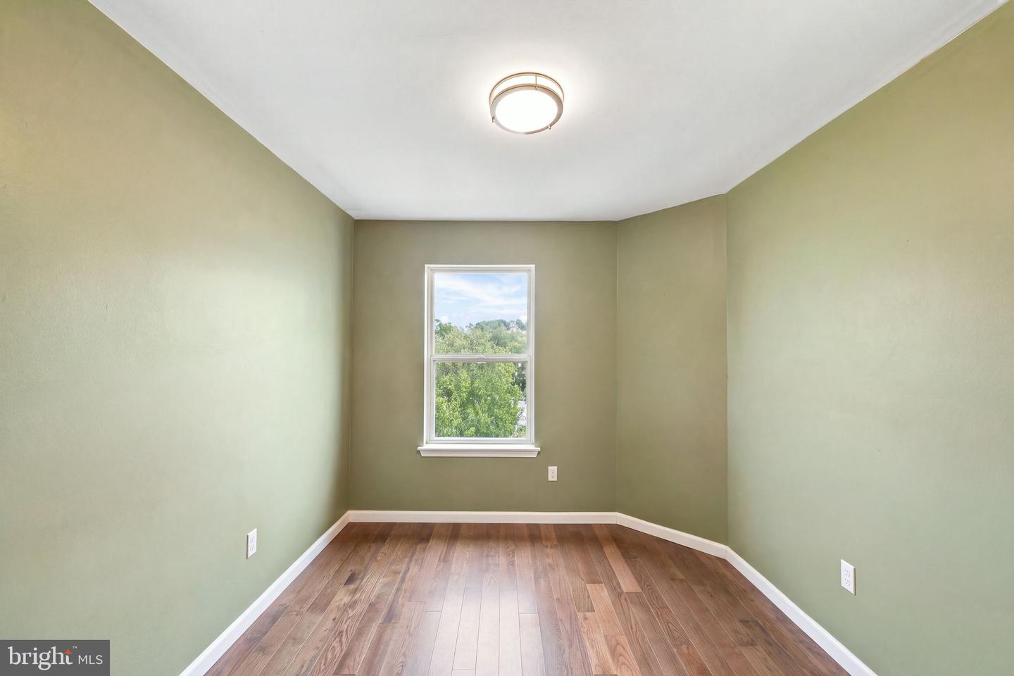 12091 Edgemere Cir Property Photo 38