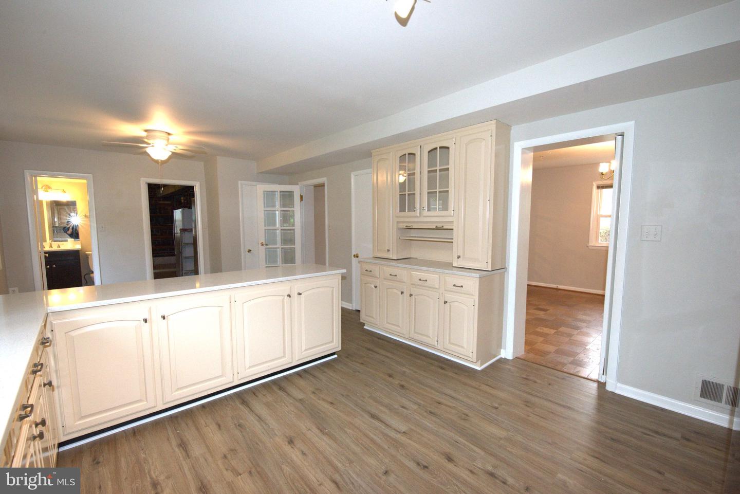 6933 Tyndale St Property Photo 16