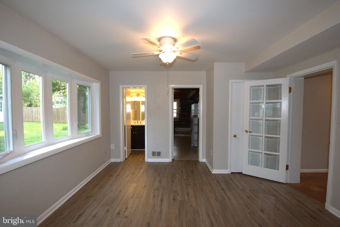 6933 Tyndale St Property Photo 17