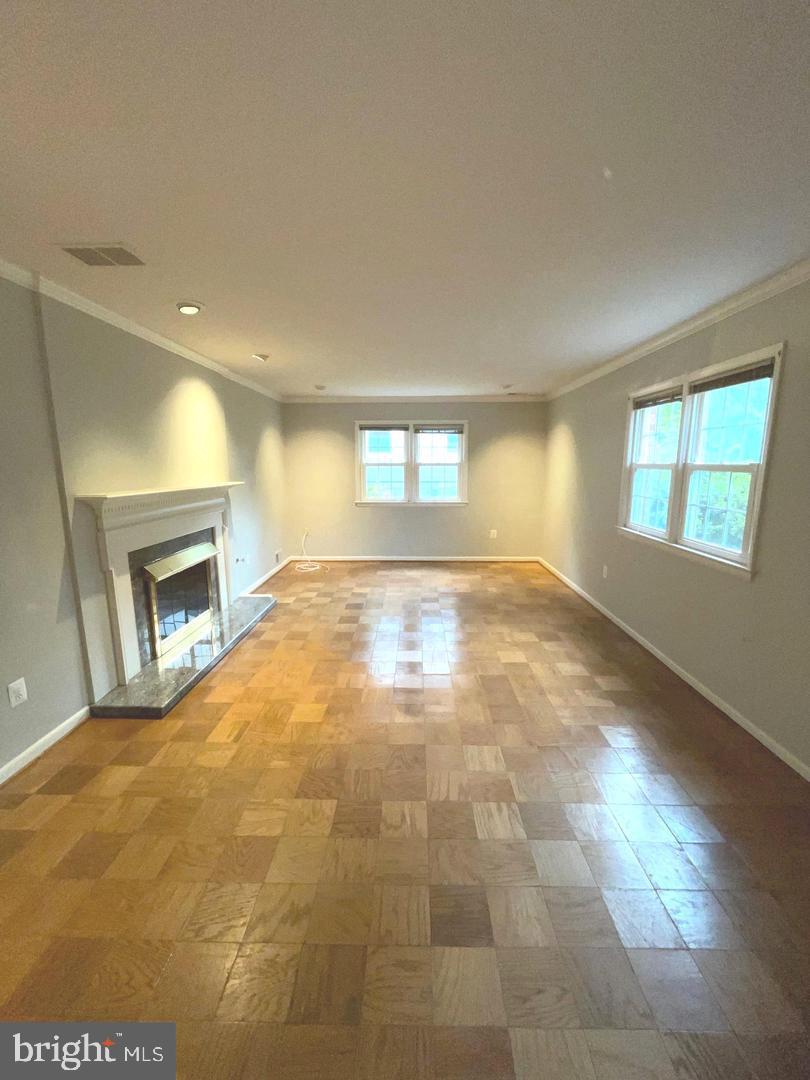 6933 Tyndale St Property Photo 23