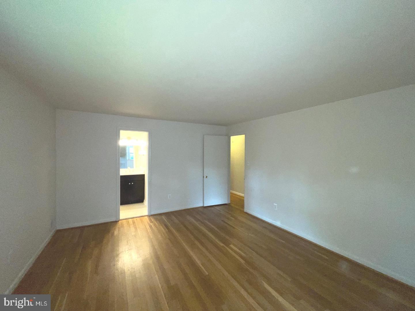 6933 Tyndale St Property Photo 29