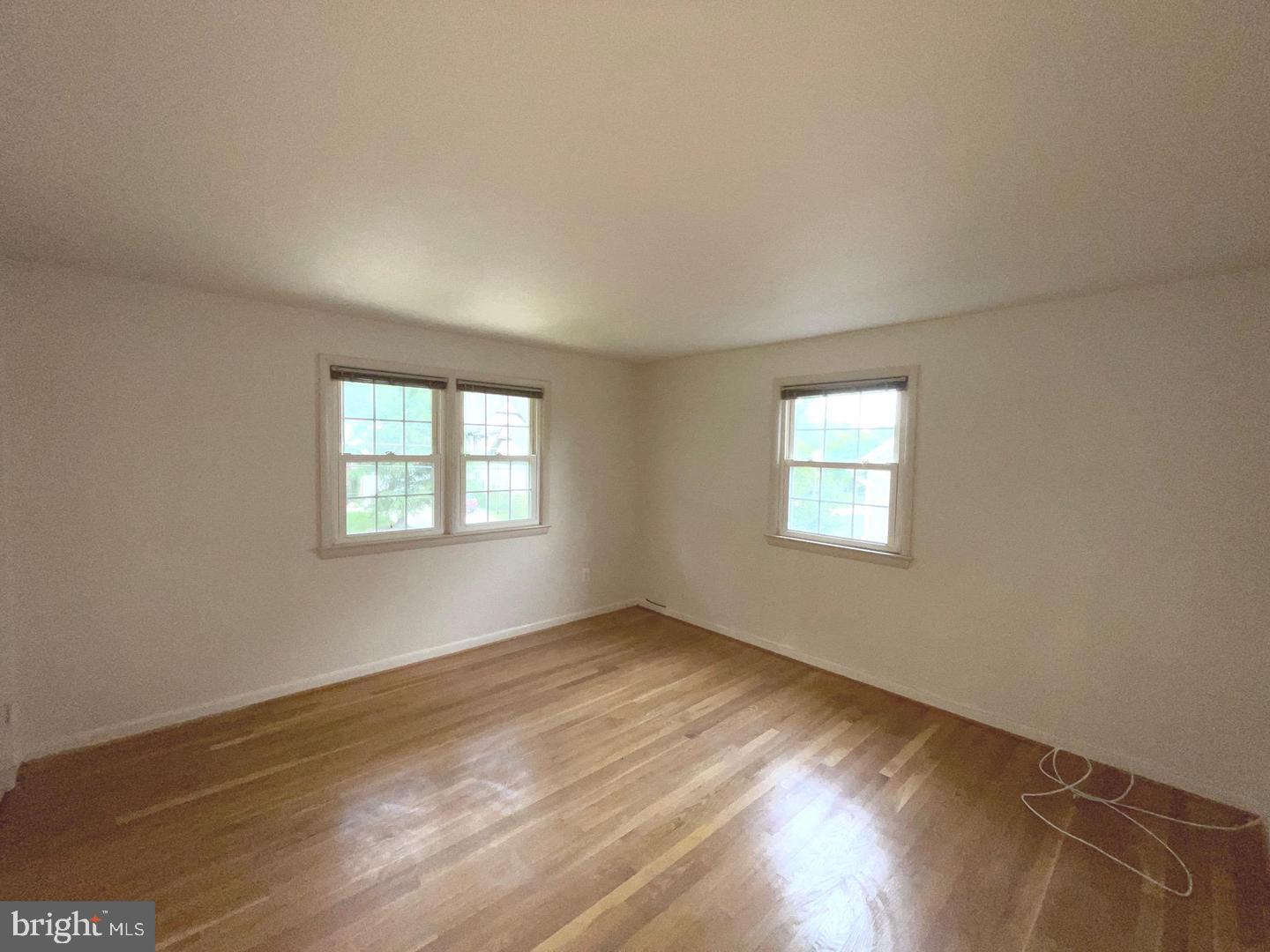 6933 Tyndale St Property Photo 34