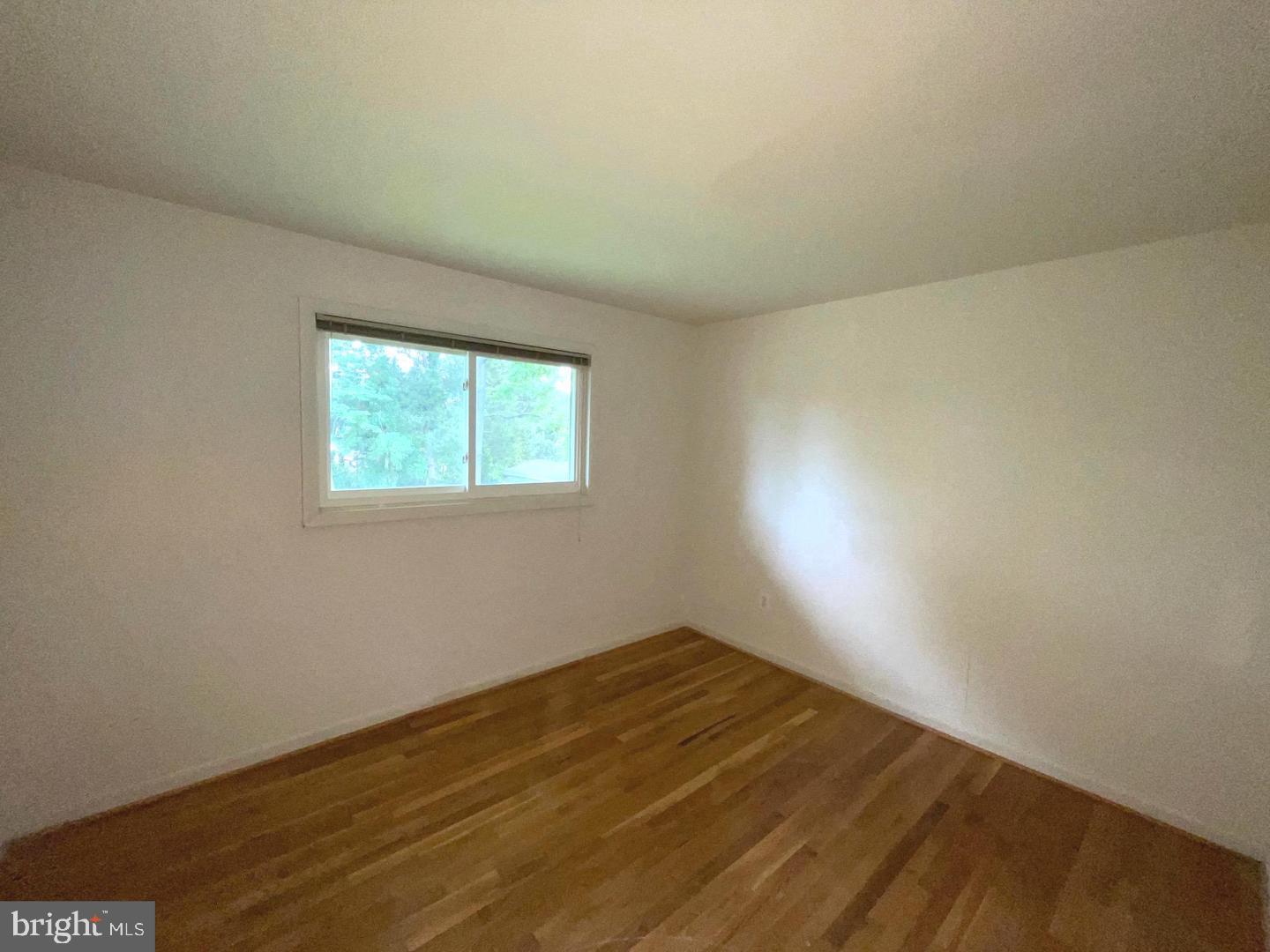 6933 Tyndale St Property Photo 35