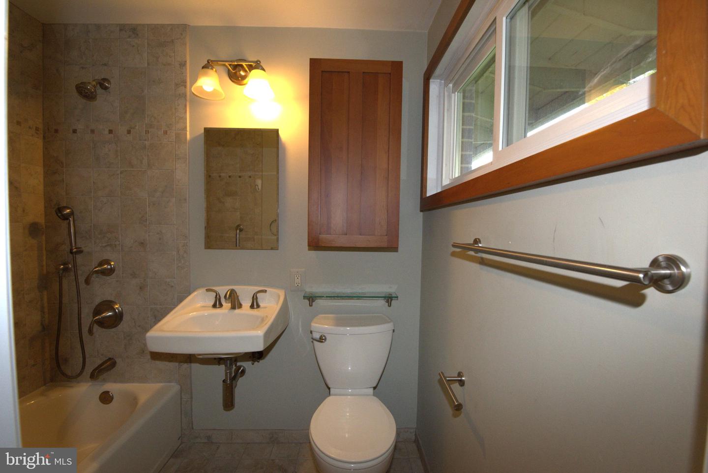 6933 Tyndale St Property Photo 37