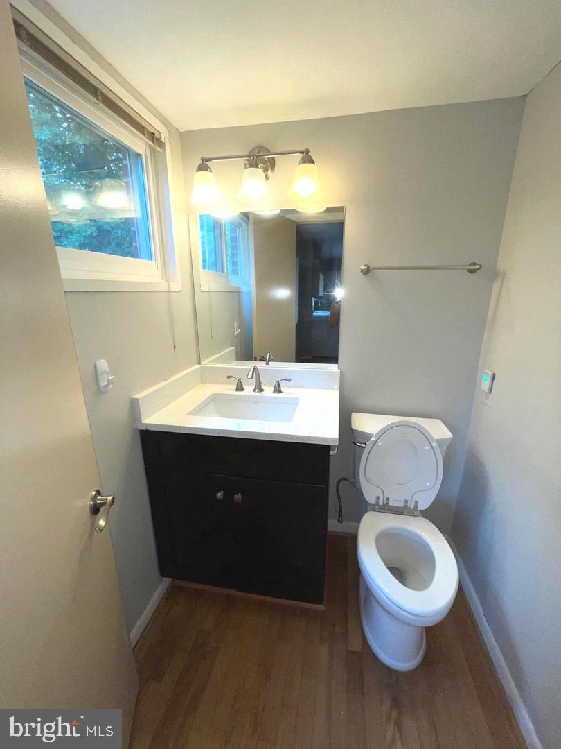6933 Tyndale St Property Photo 41