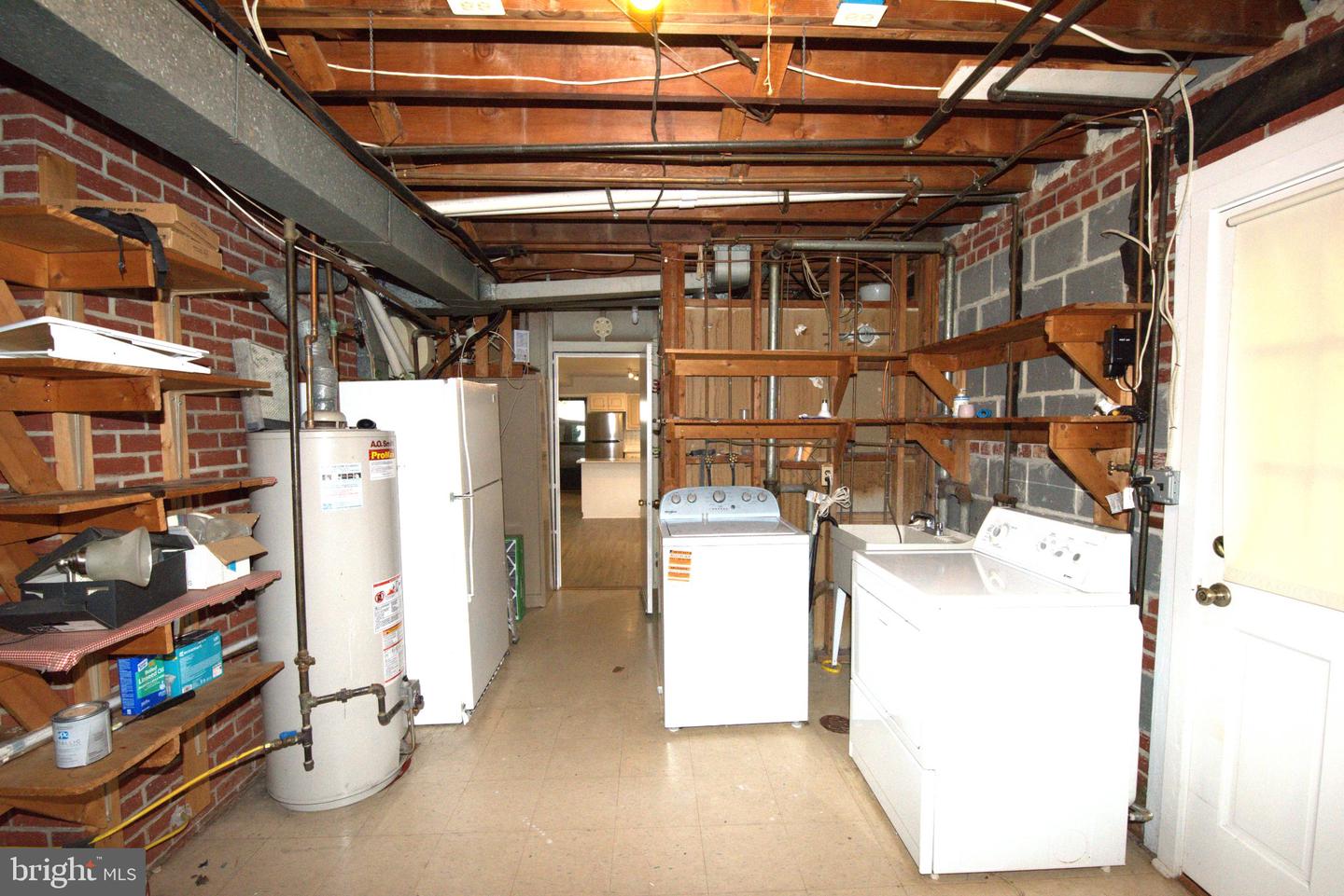 6933 Tyndale St Property Photo 42