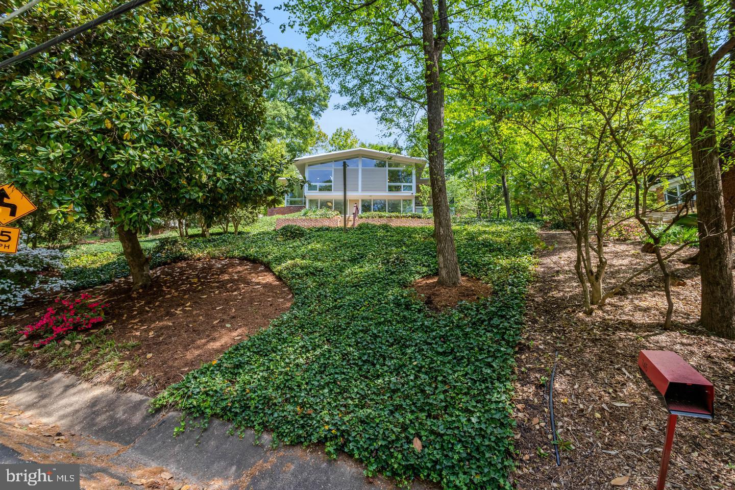 7413 Rebecca Dr Property Photo 67