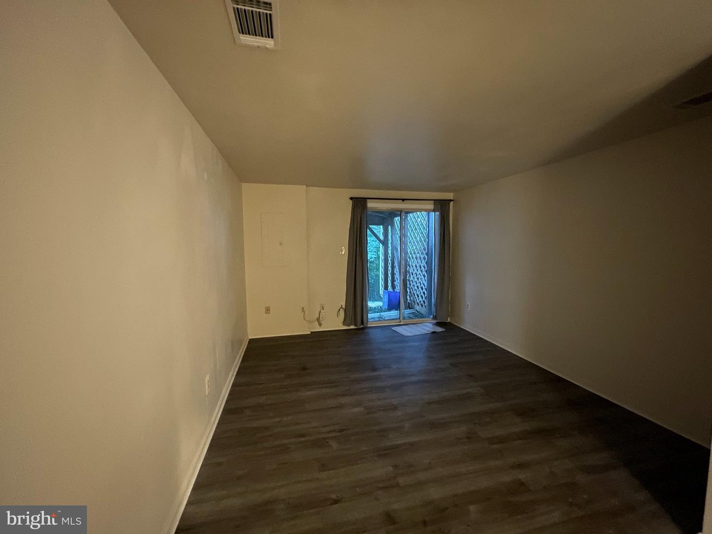 5931 Sir Cambridge Way Property Photo 13