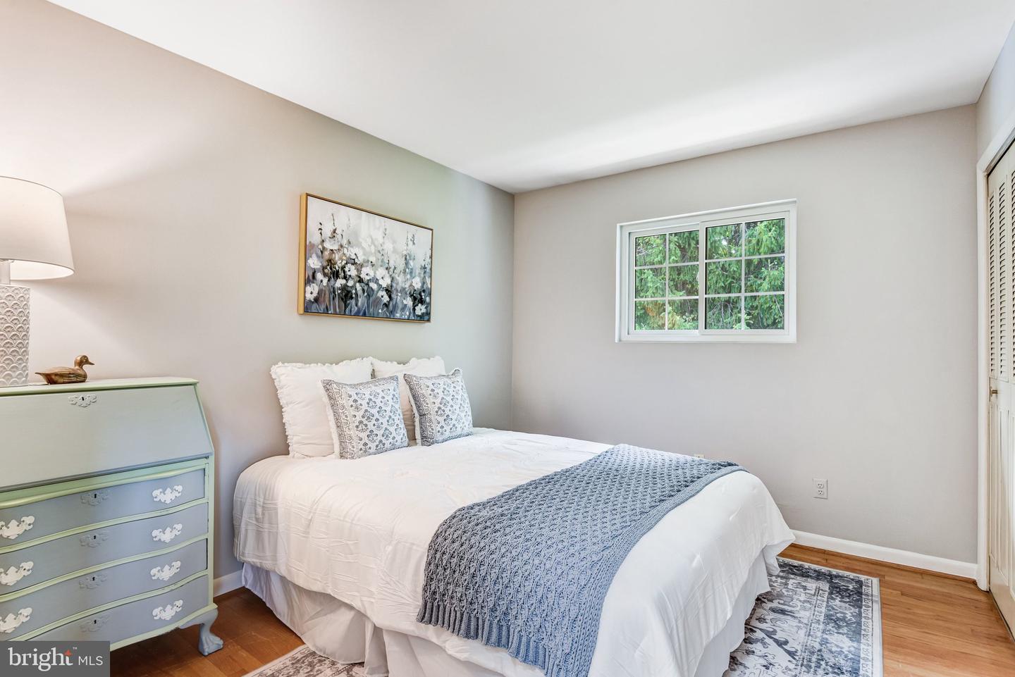 10129 Lake Haven Ct Property Photo 8