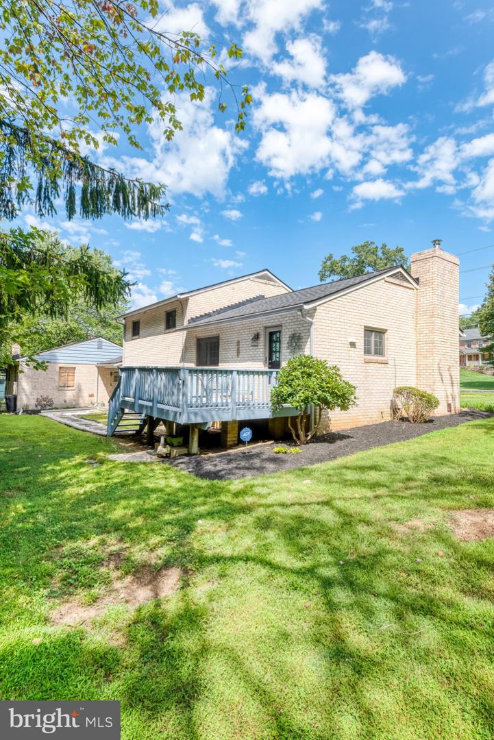 10129 Lake Haven Ct Property Photo 18