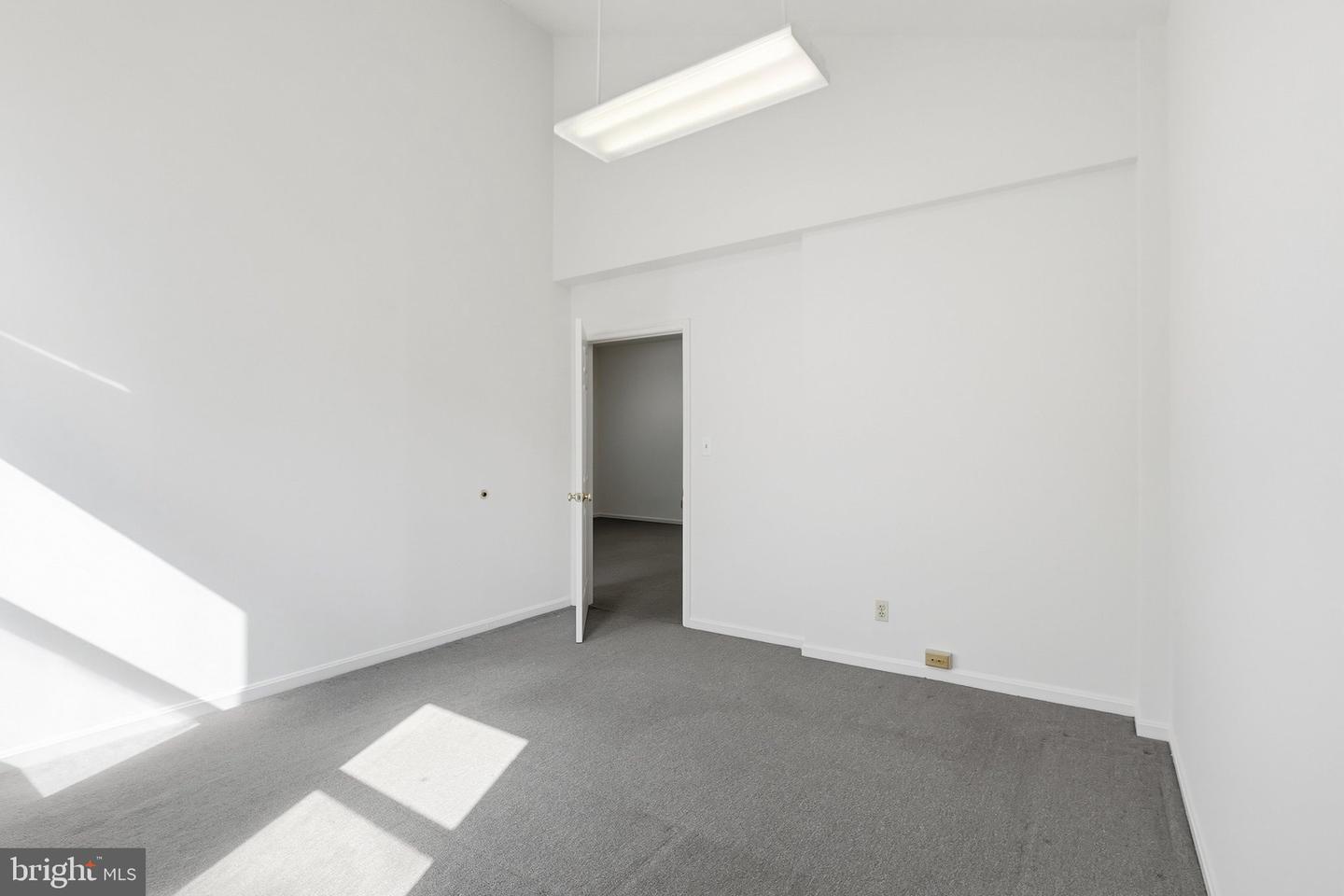 4208 Evergreen Ln #232 Property Photo 14