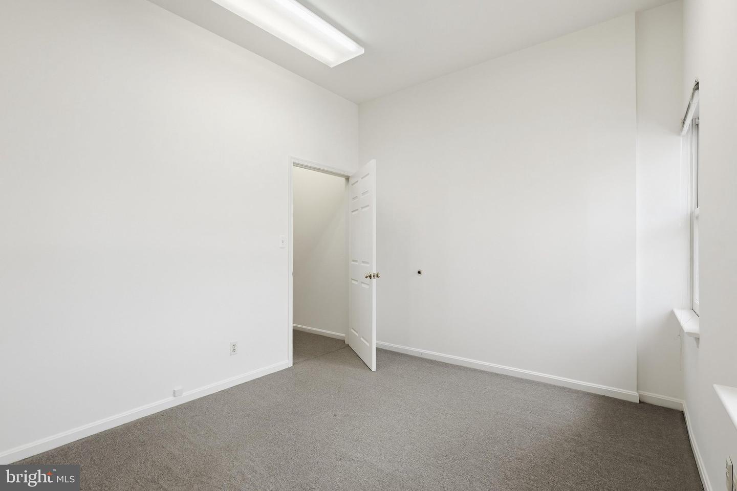 4208 Evergreen Ln #232 Property Photo 18