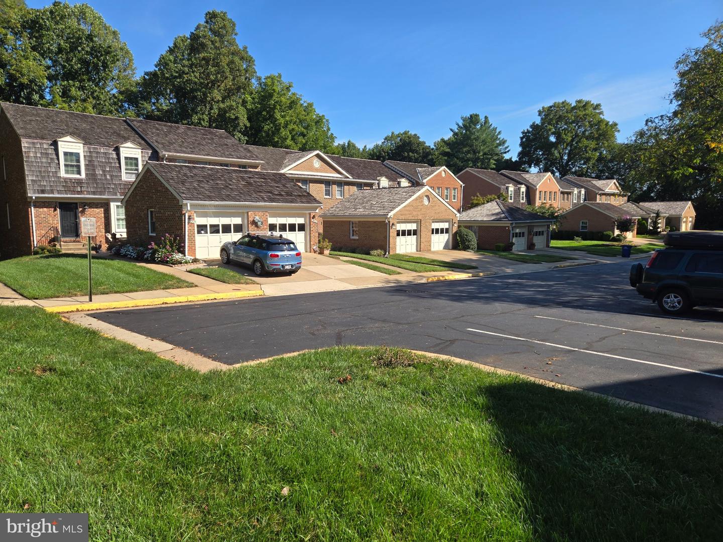 2922 Oakborough Sq Property Photo 10