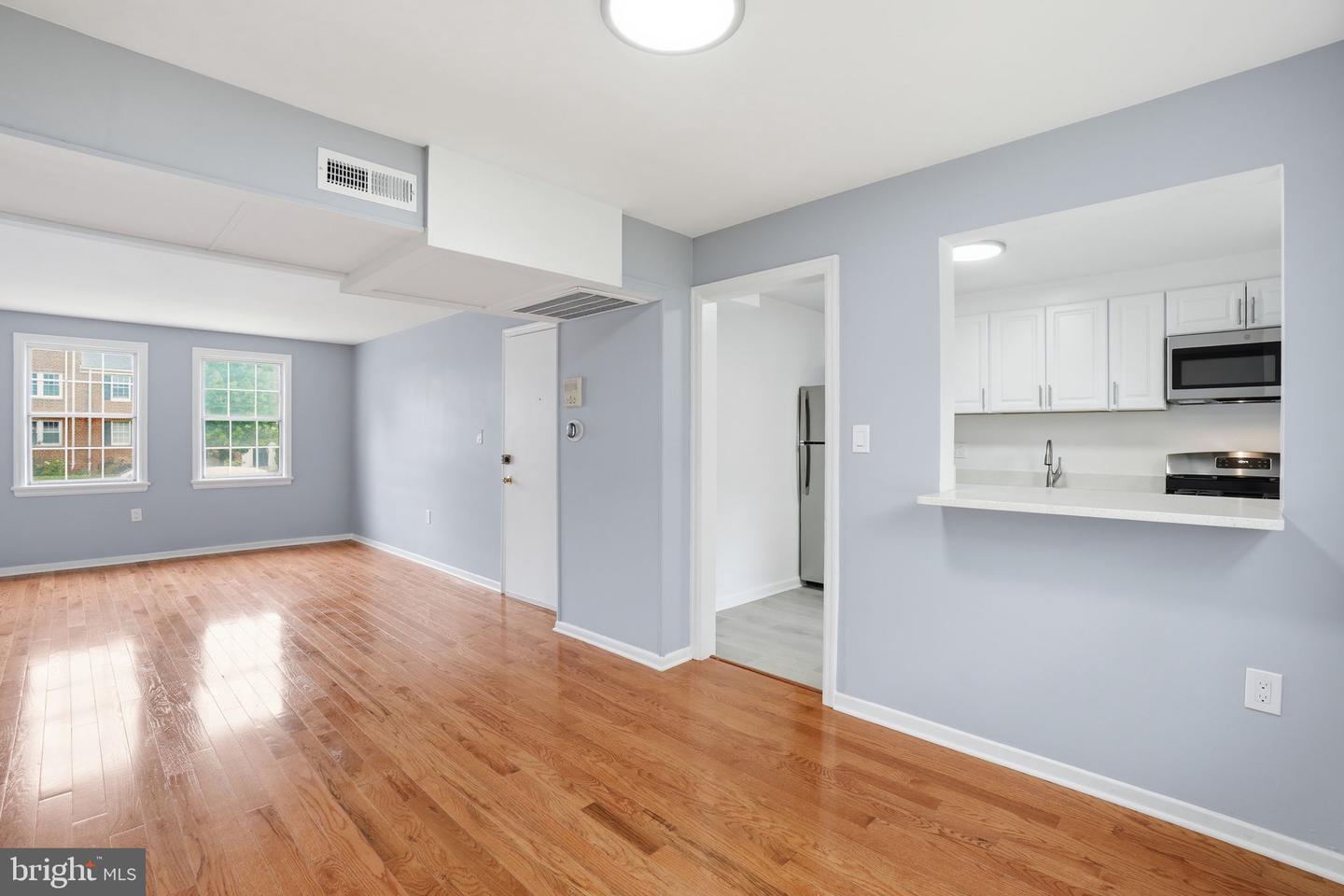6604 Potomac Ave #a-2 Property Photo 10