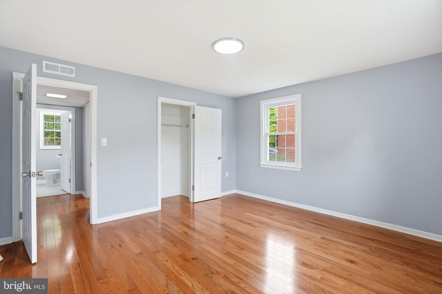 6604 Potomac Ave #a-2 Property Photo 13