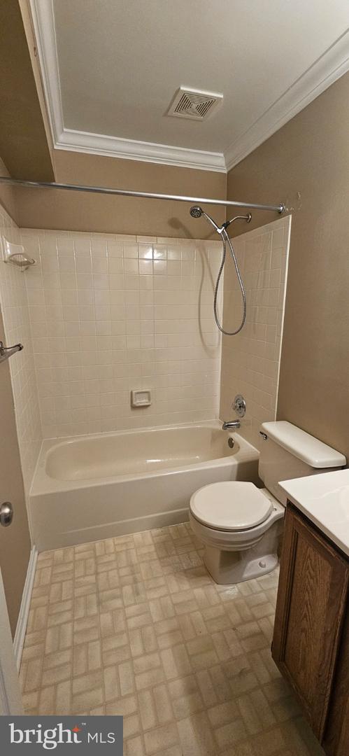9346 Mccarthy Woods Ct Property Photo 17