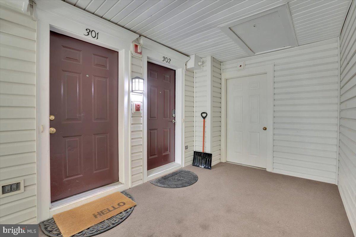 5995-b Terrapin Place Pl #301 Property Photo 24