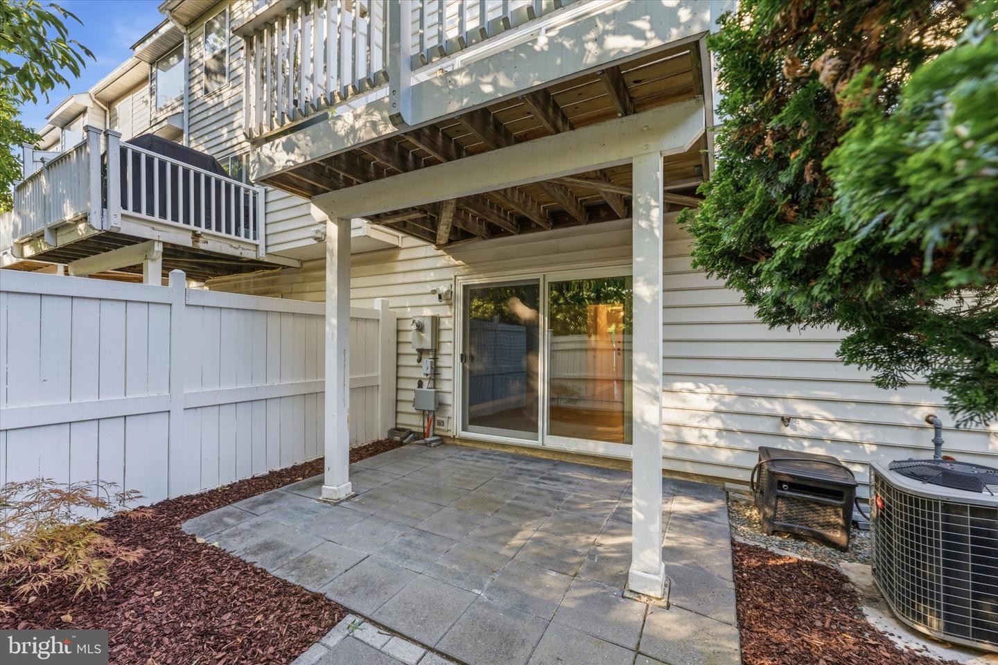 12066 Edgemere Cir Property Photo 10