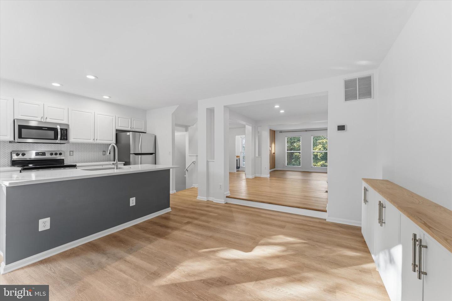 12066 Edgemere Cir Property Photo 24