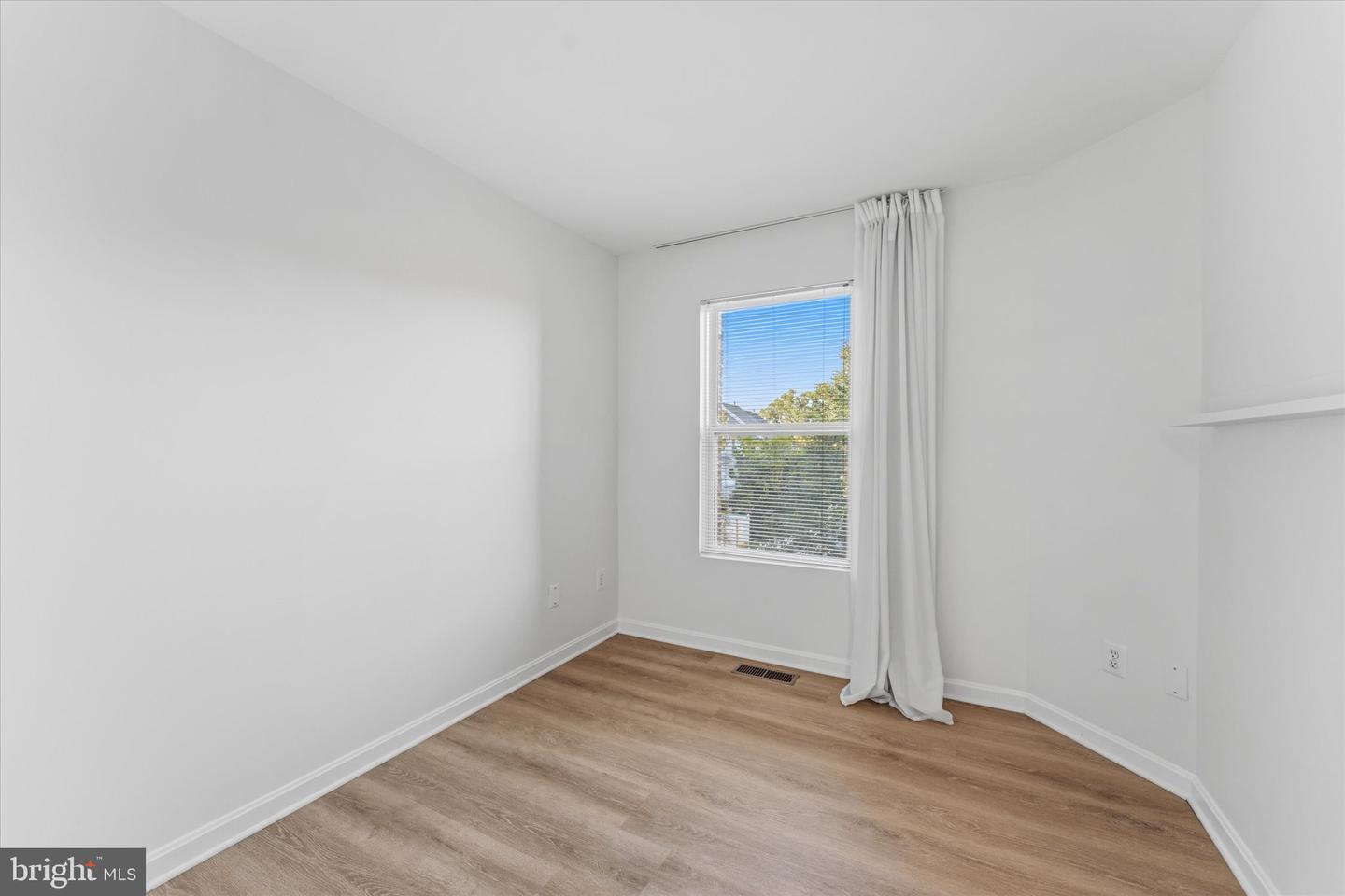 12066 Edgemere Cir Property Photo 35