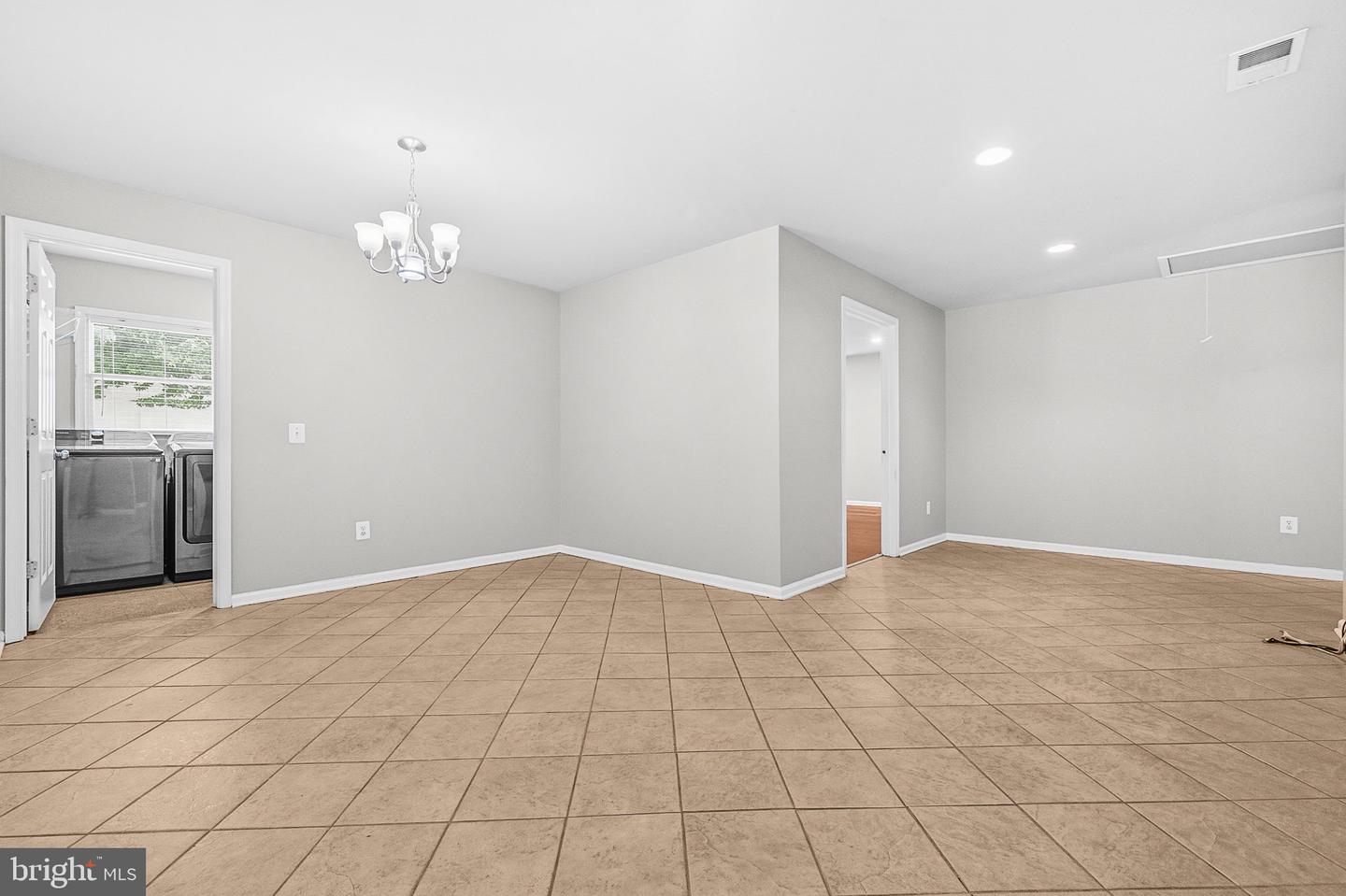 8200 Legion Dr Property Photo 15