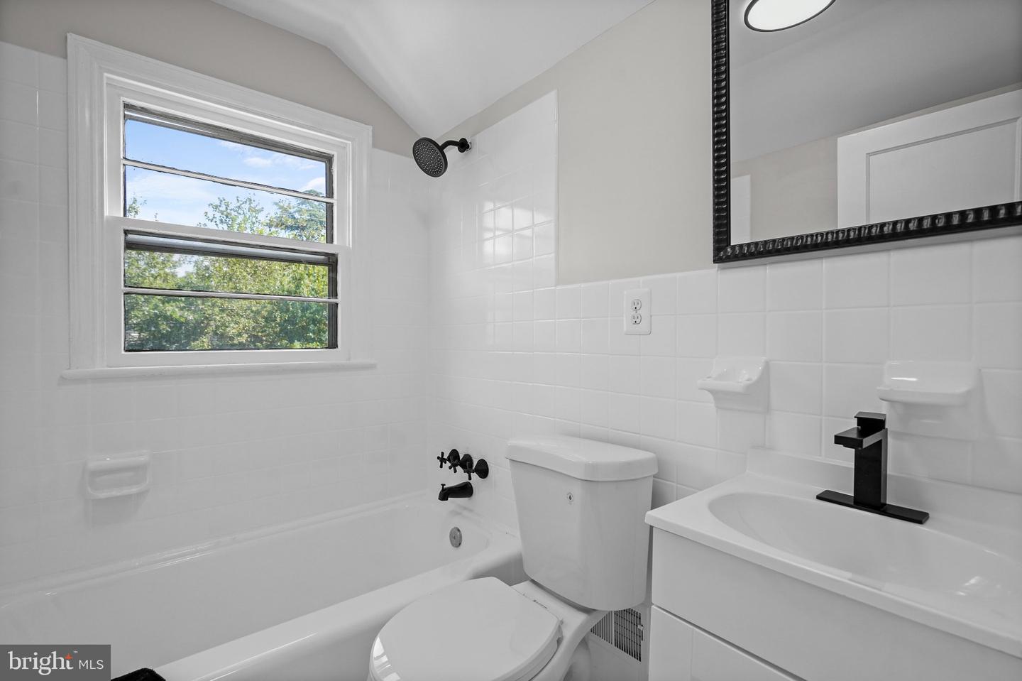6927 Columbia Dr Property Photo 21