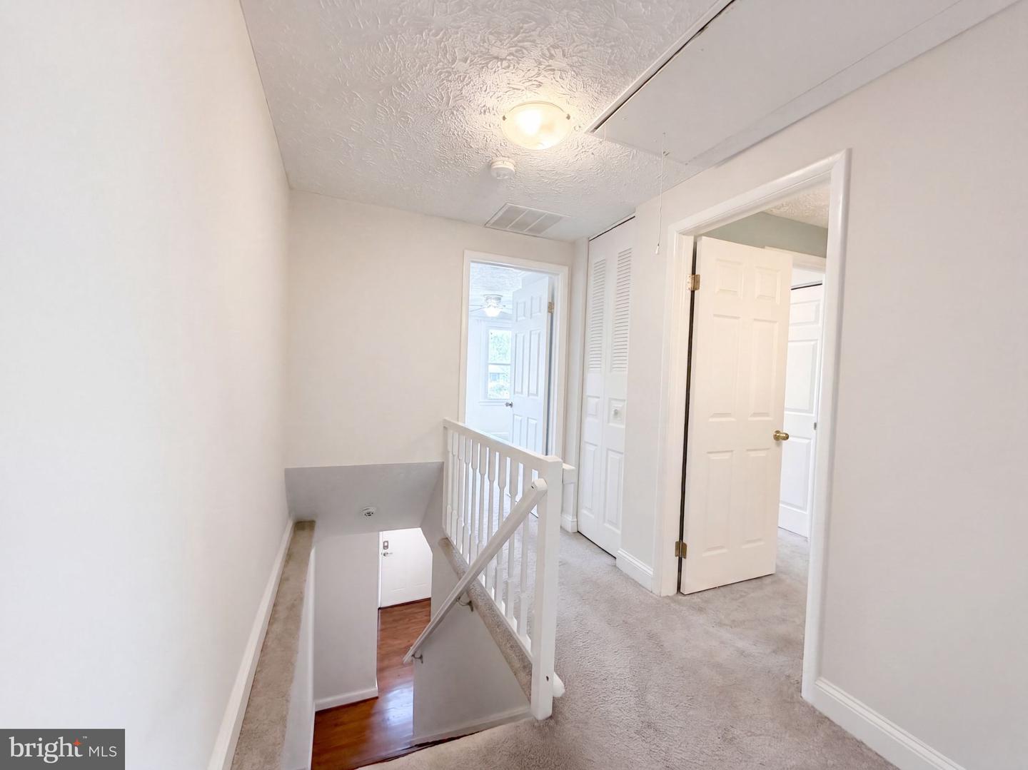8769 Kanawha Ct Property Photo 17