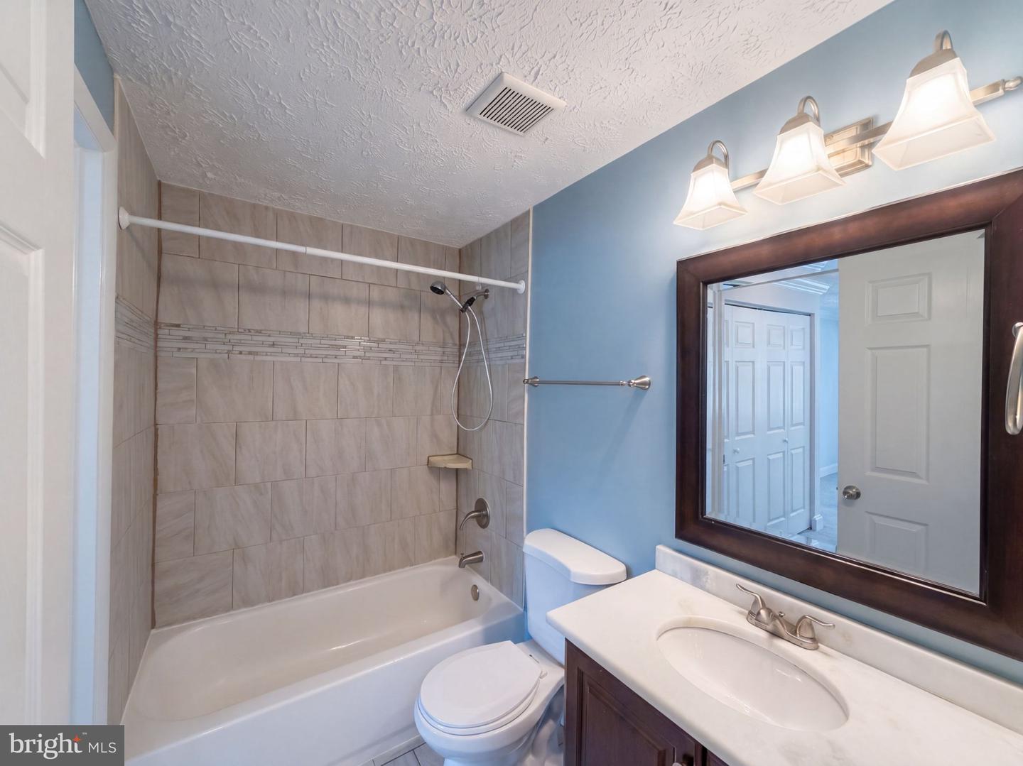 8769 Kanawha Ct Property Photo 22