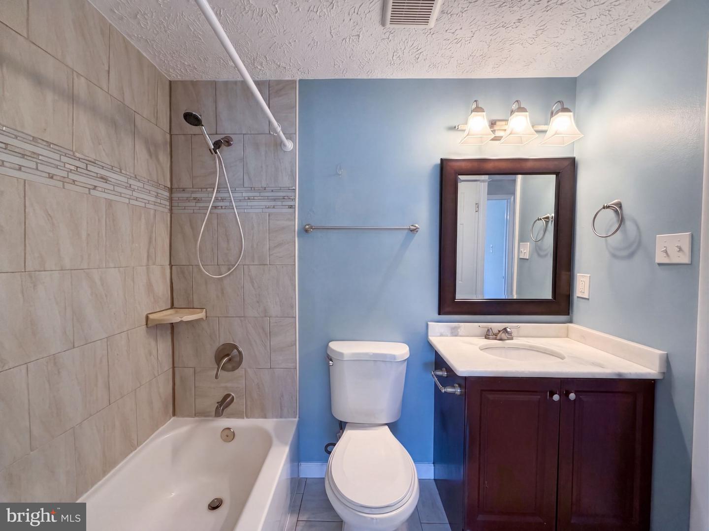 8769 Kanawha Ct Property Photo 24
