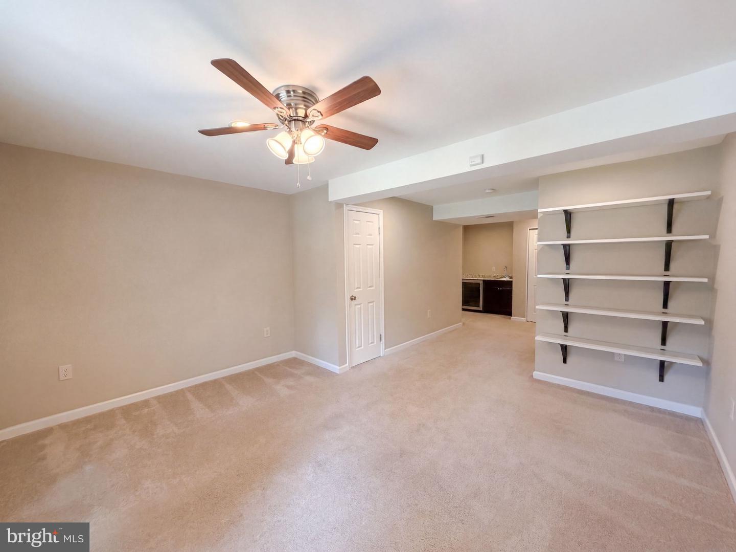 8769 Kanawha Ct Property Photo 29