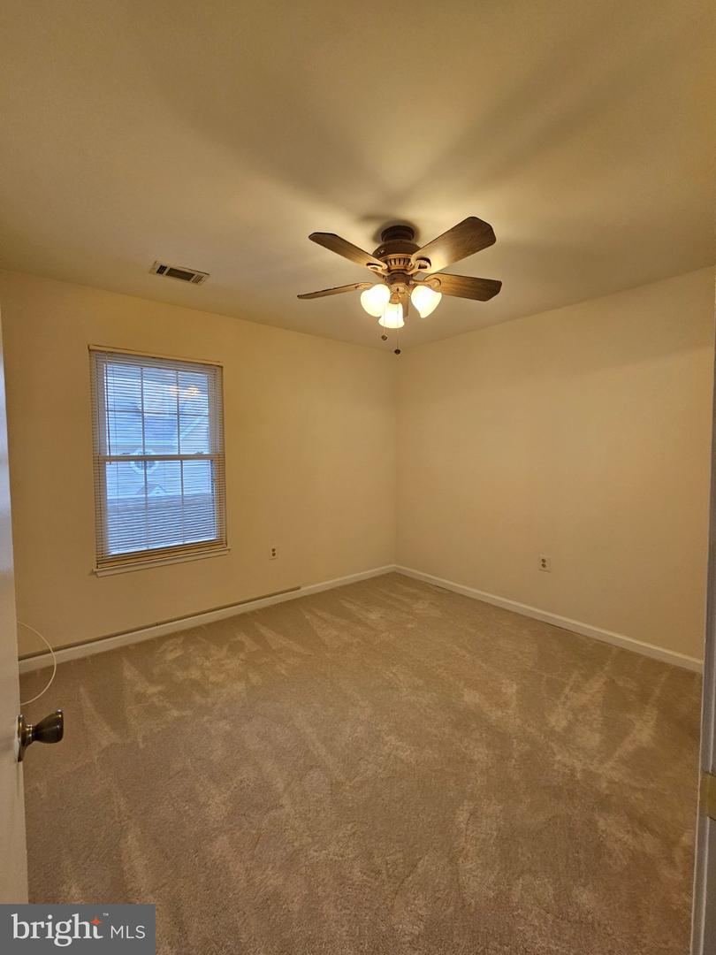 7705 Lexton Pl #e Property Photo 24