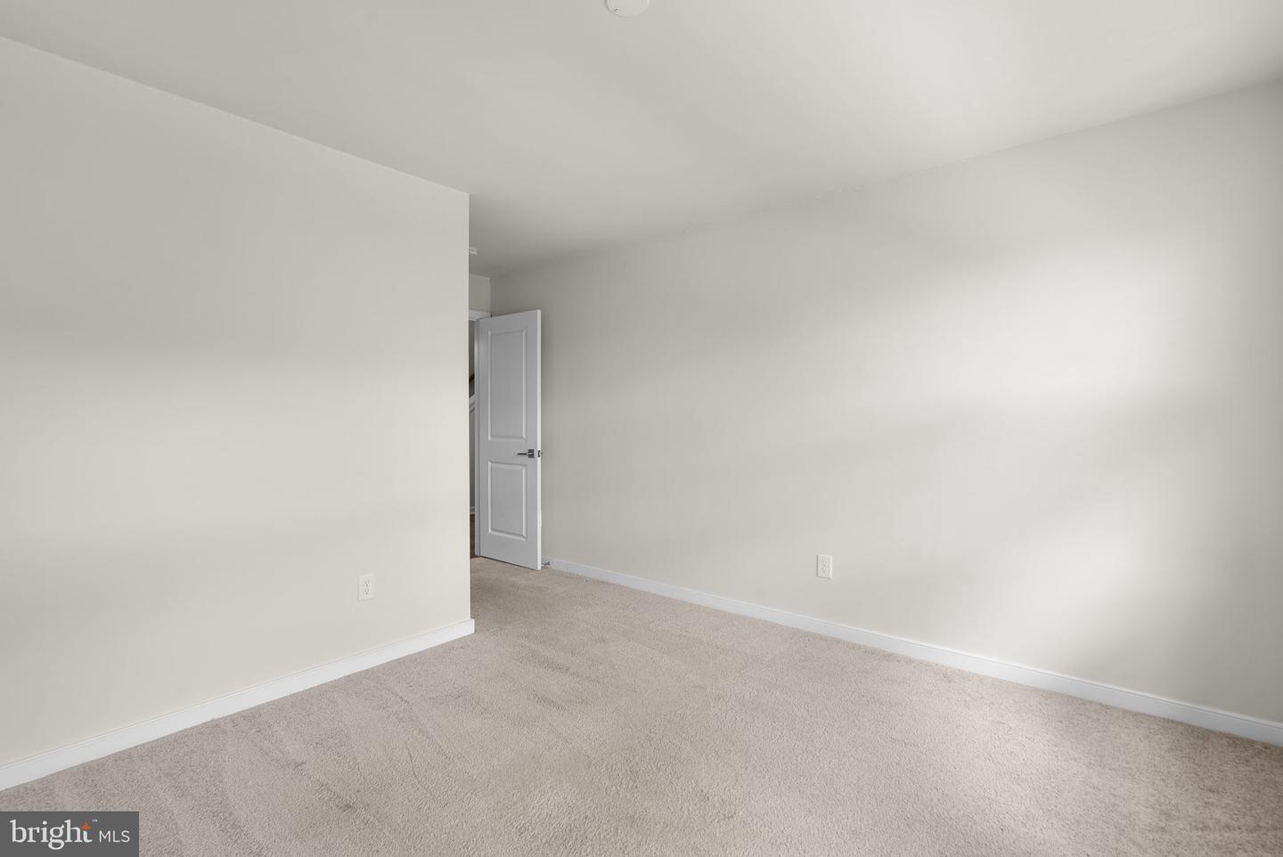 2604 Loganberry Dr Property Photo 24
