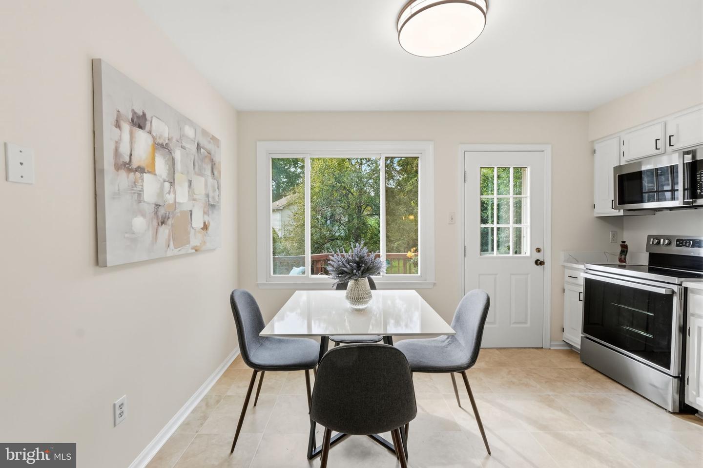 3213 Allness Ln Property Photo 16