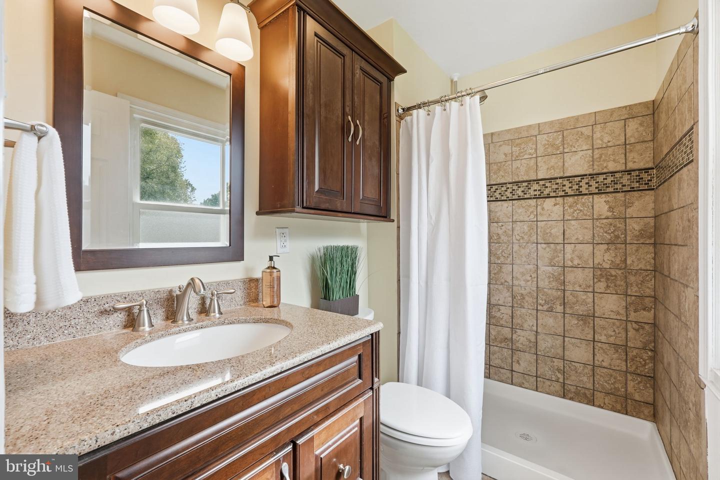 3213 Allness Ln Property Photo 20