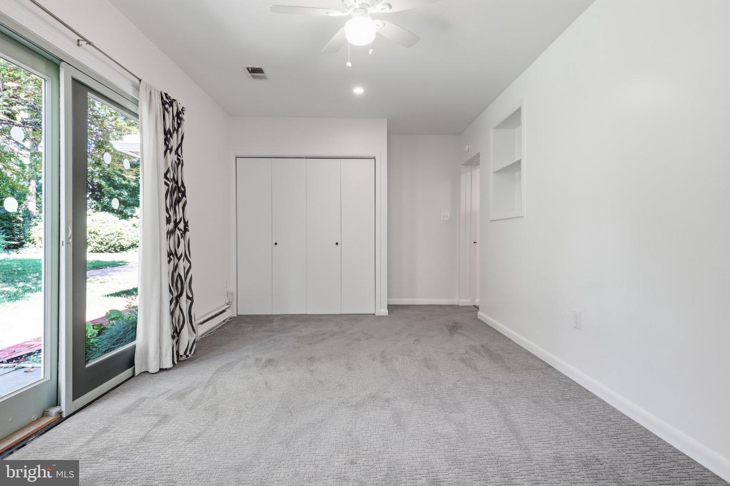 6432 Ichabod Pl Property Photo 23