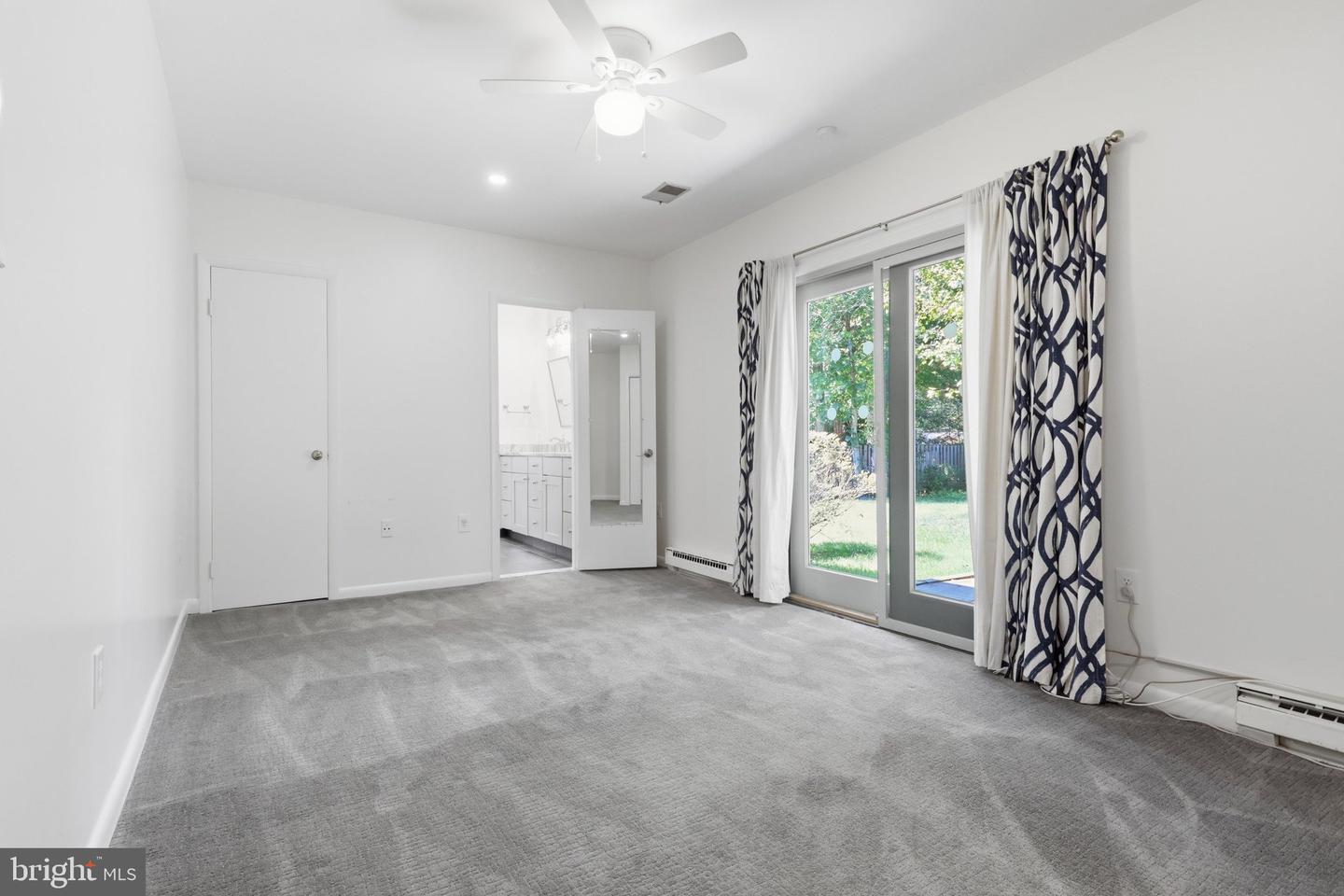 6432 Ichabod Pl Property Photo 24