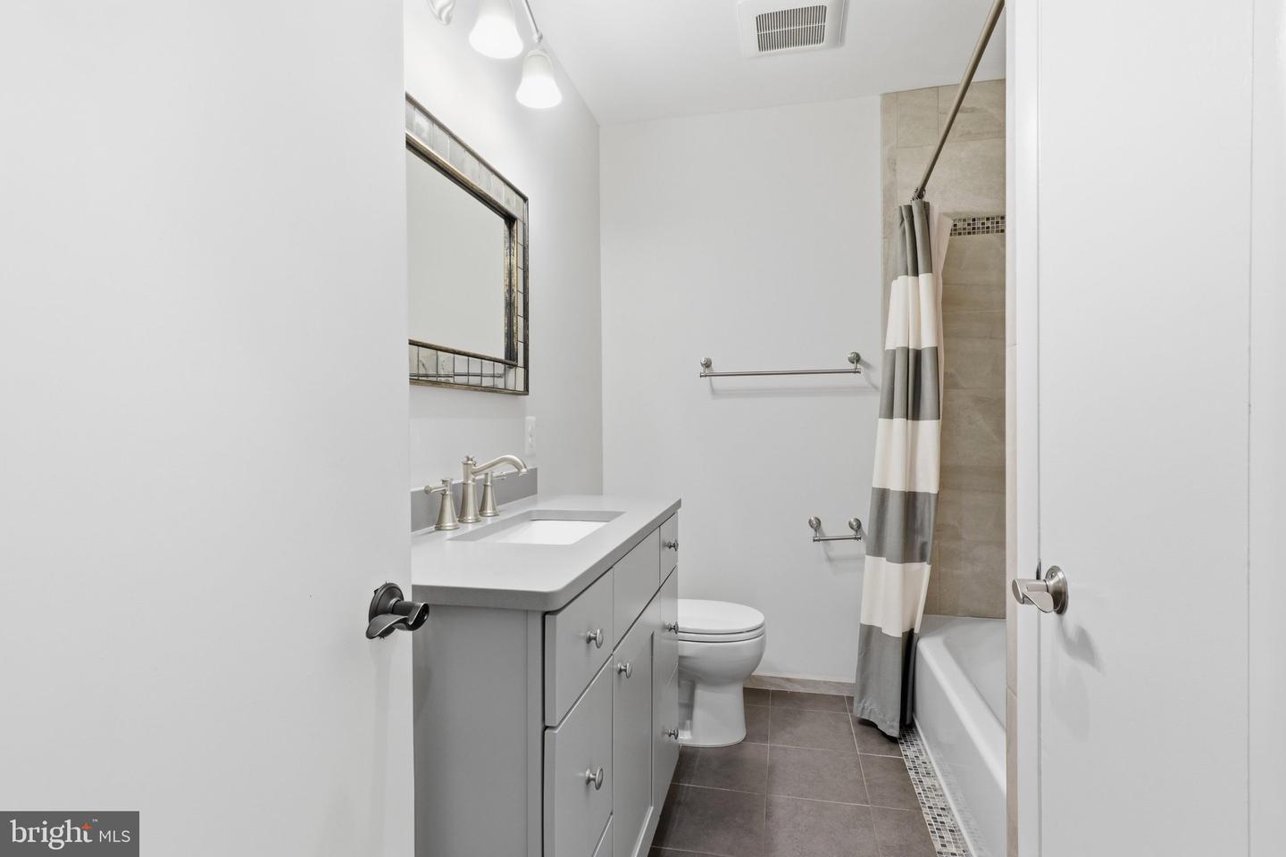 6432 Ichabod Pl Property Photo 34