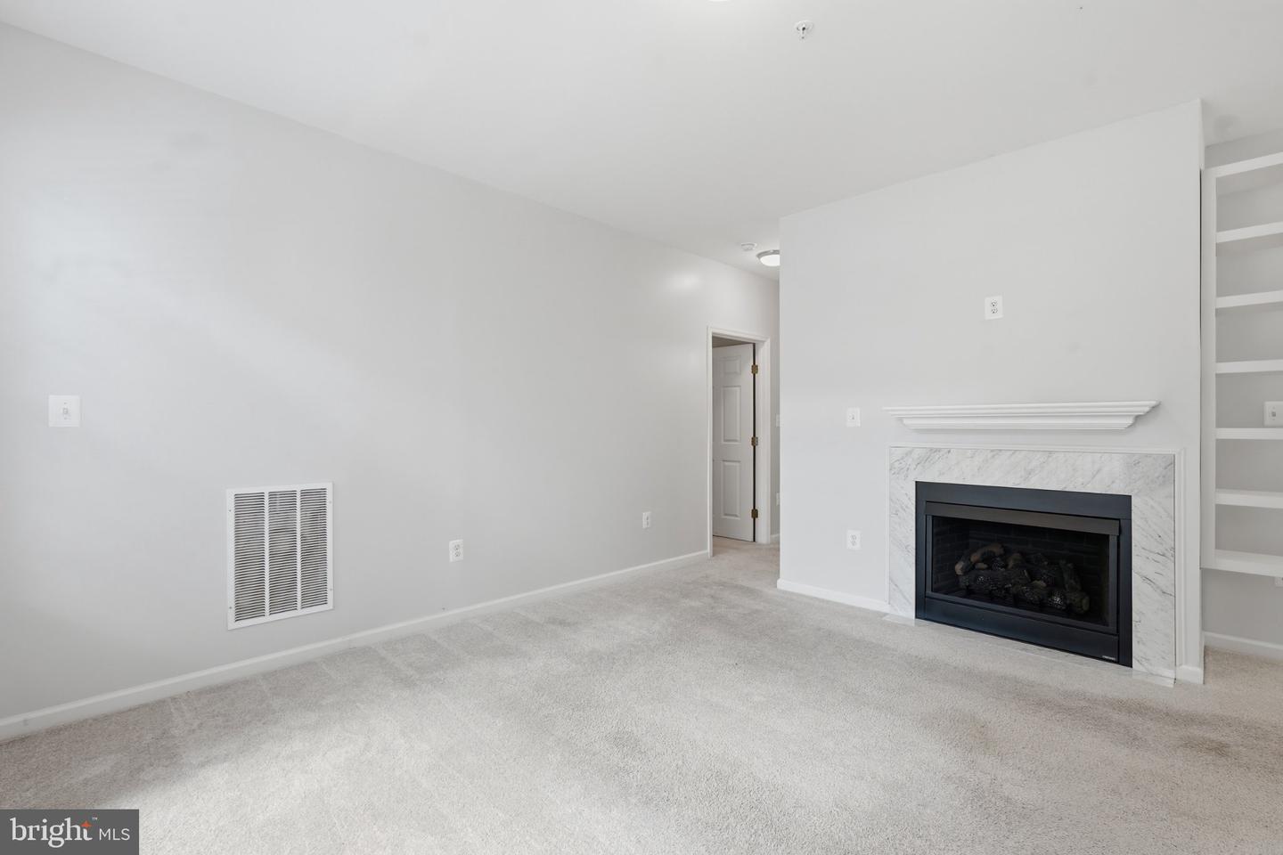 4210-c Mozart Brigade Ln #4210-c Property Photo 7