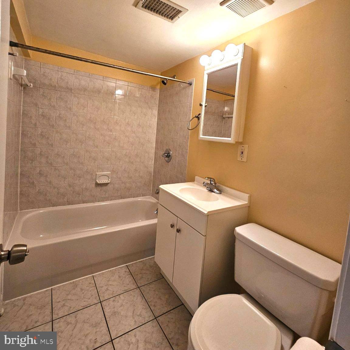 7126 Sanford Ct Property Photo 24