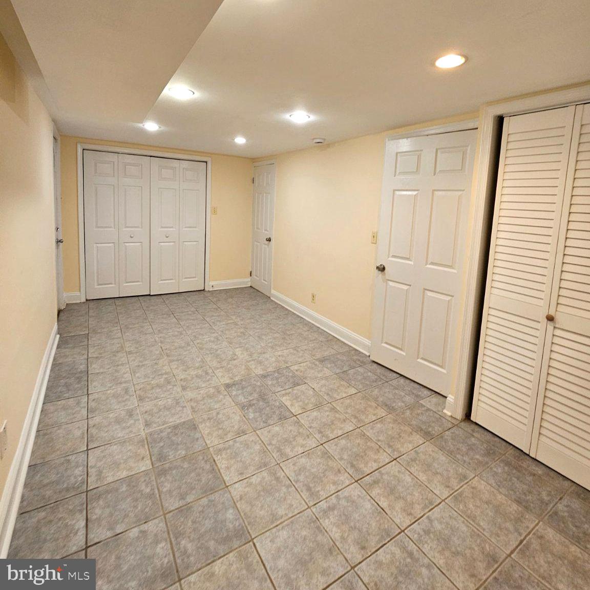 7126 Sanford Ct Property Photo 25