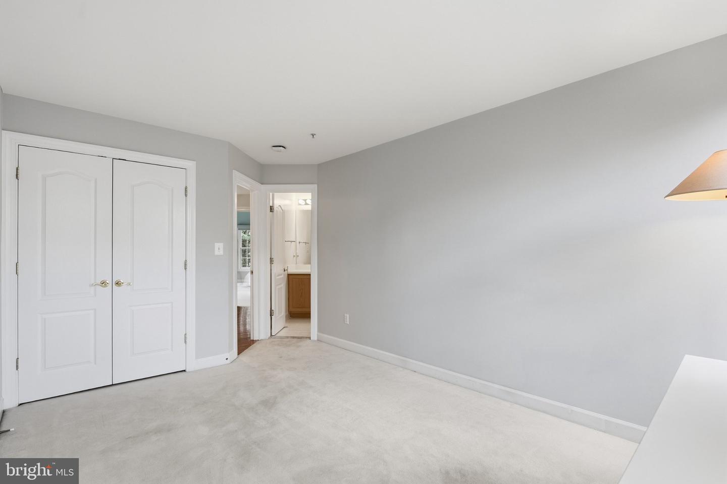 7717 Spoleto Ln Property Photo 28