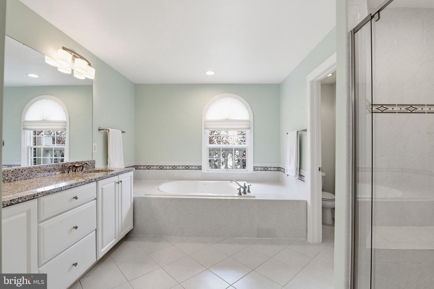 7717 Spoleto Ln Property Photo 30